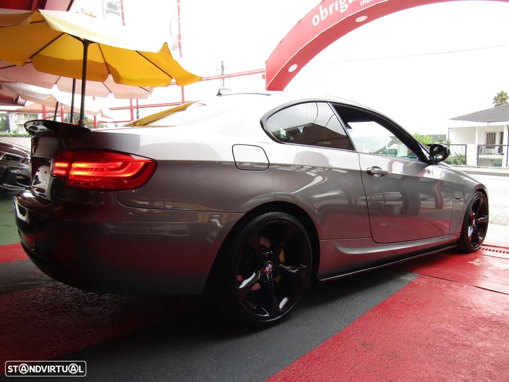 BMW 320 d M Sport Edition - 22