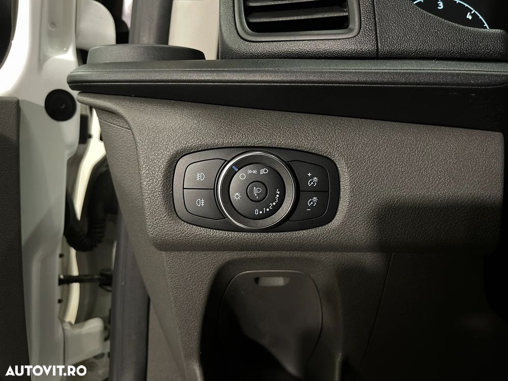 Ford Transit Custom - 18