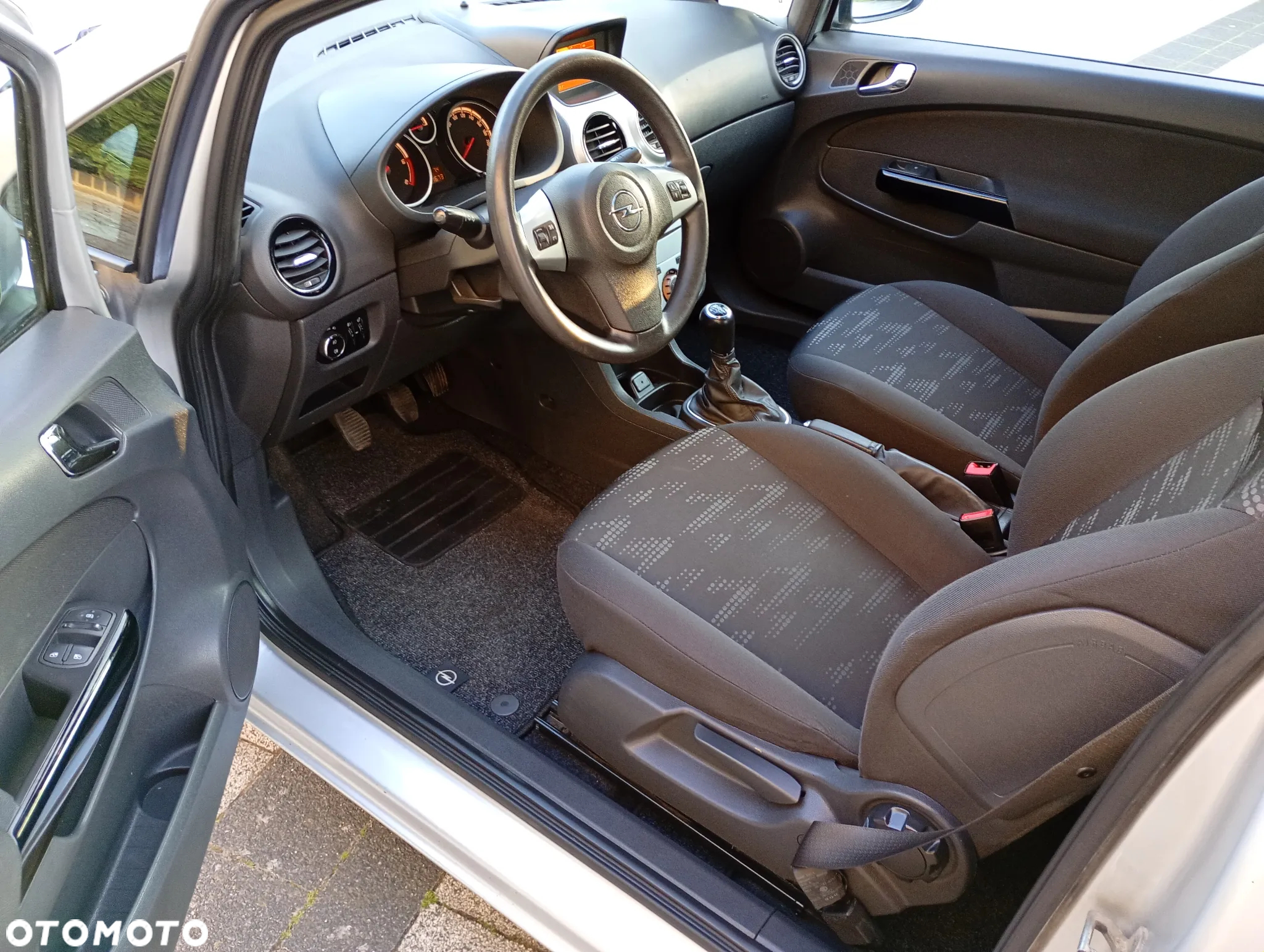 Opel Corsa 1.3 CDTI Enjoy - 6