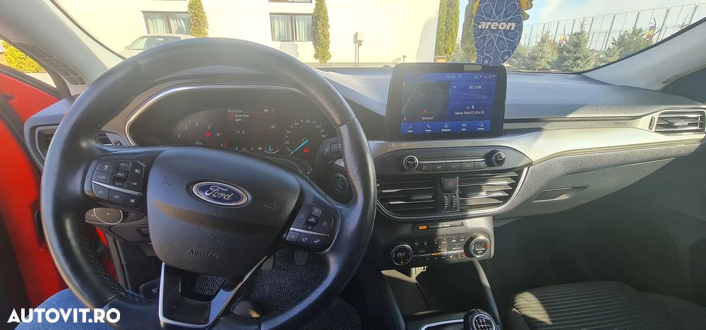 Ford Focus - 9
