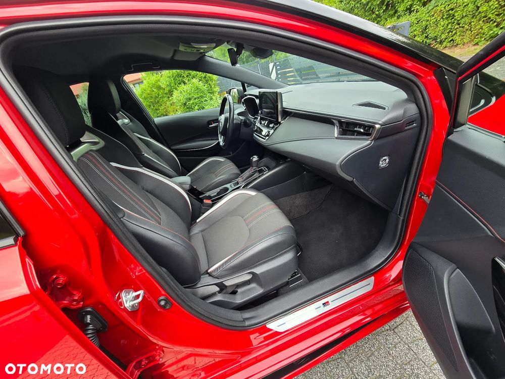 Toyota Corolla 1.8 Hybrid GR Sport - 11
