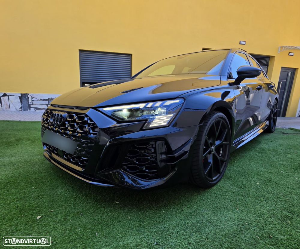 Audi RS3 Limousine - 32