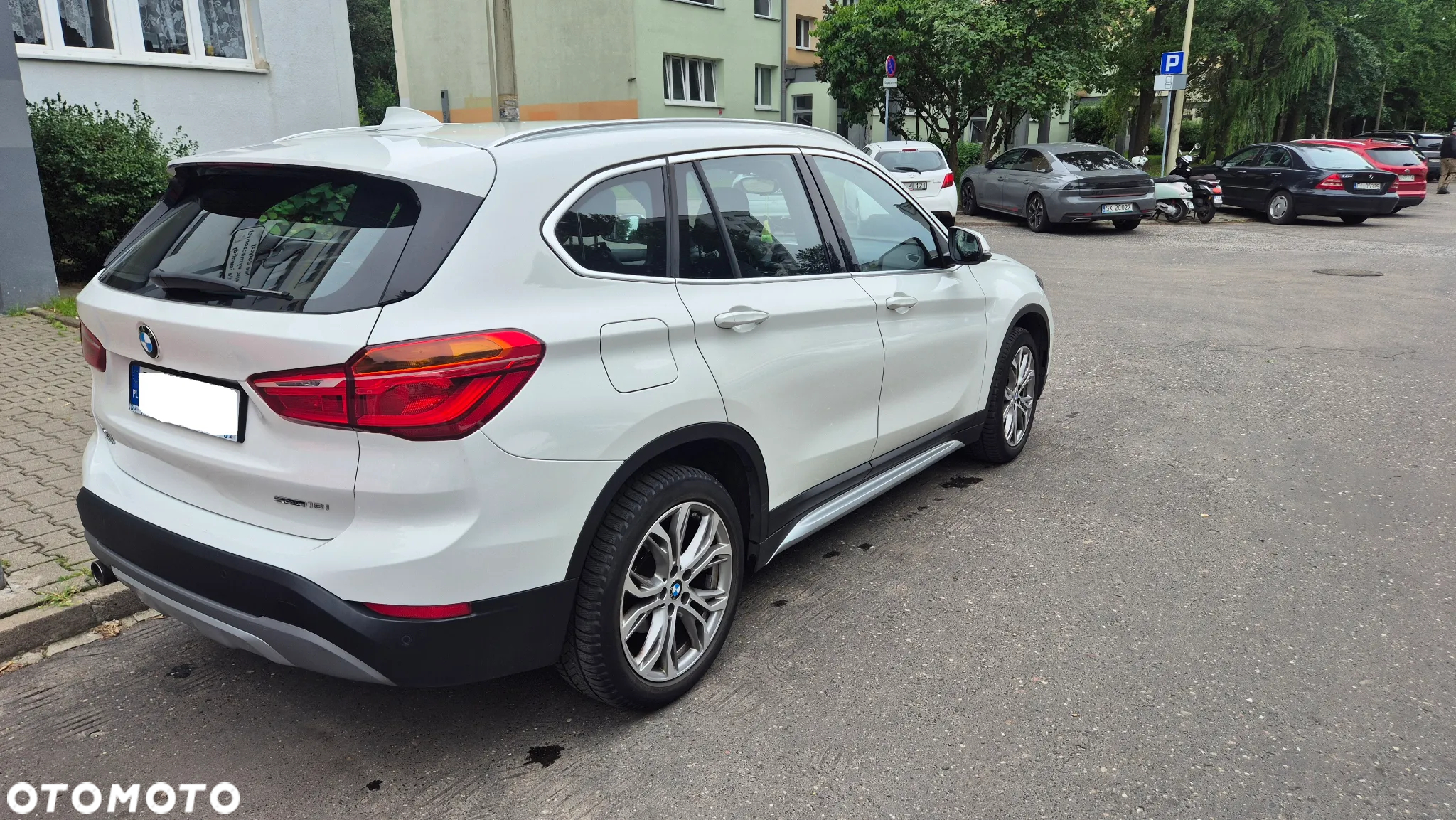 BMW X1 sDrive18i xLine - 6