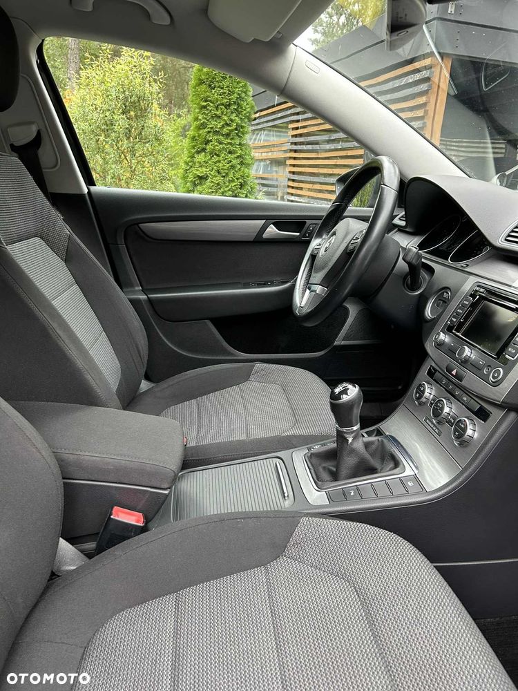 Volkswagen Passat 1.4 TSI Comfortline - 10