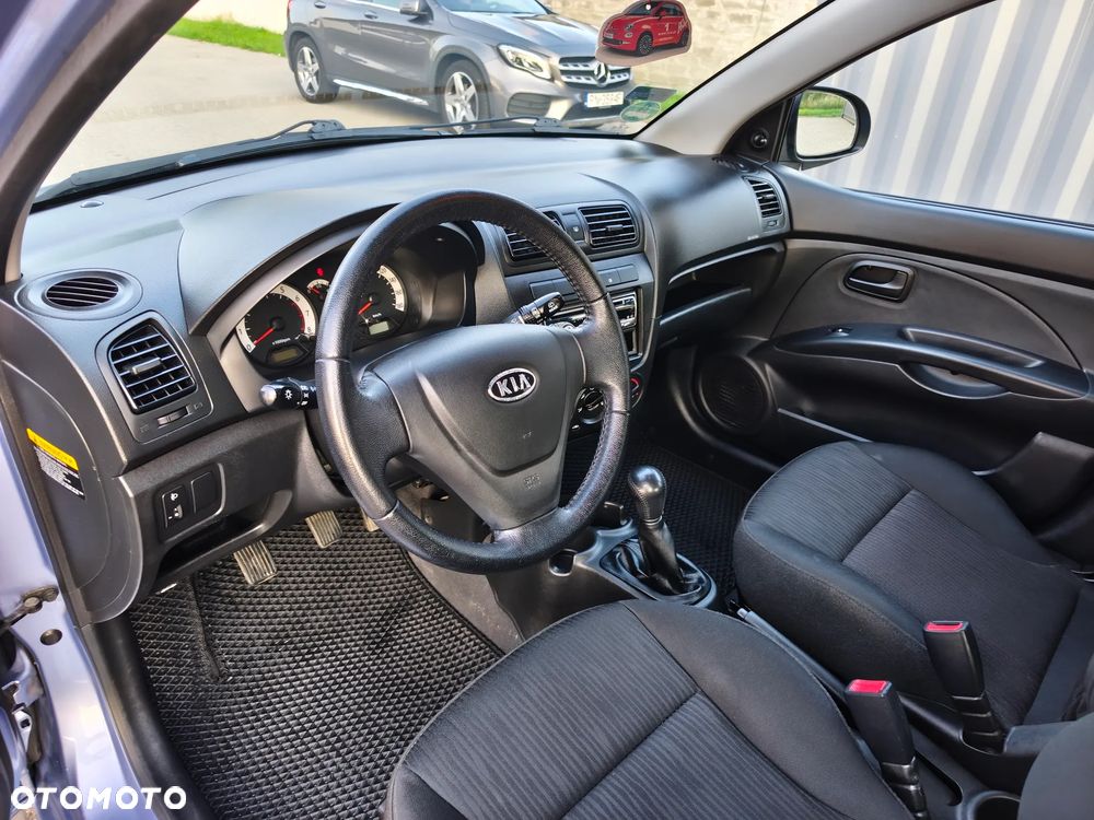Kia Picanto - 7