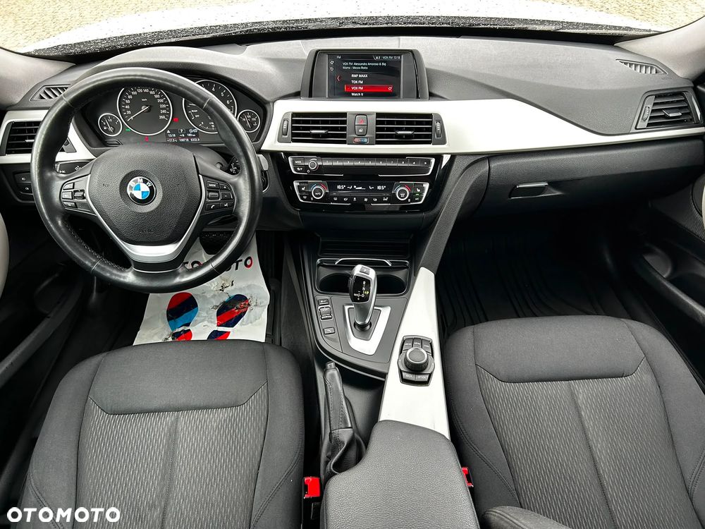 BMW 3GT 320i GPF Advantage - 15