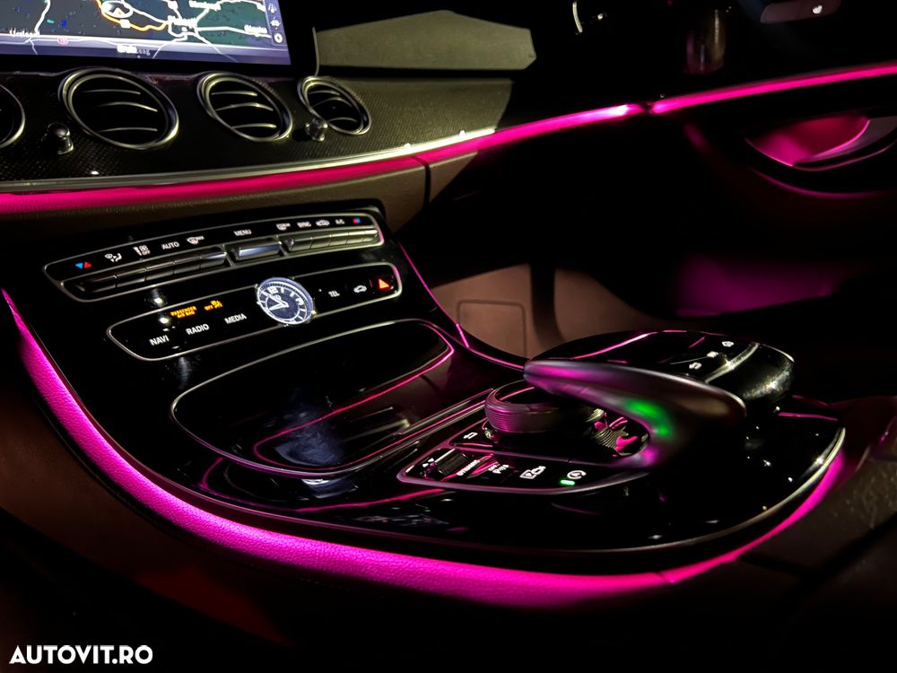 Mercedes-Benz E 220 d 4MATIC Aut. - 9