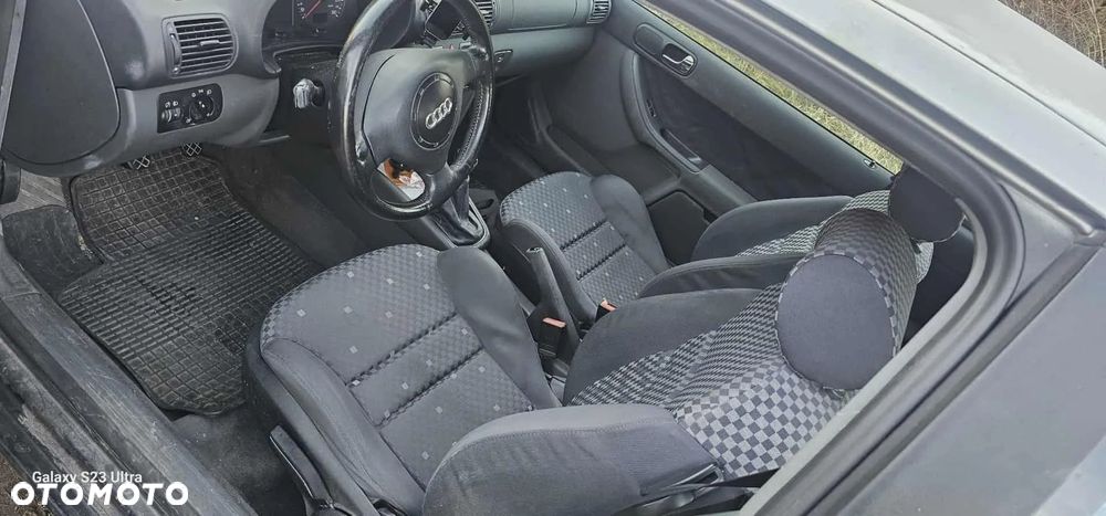 Audi A3 3-drzwiowe 1.6 Ambiente - 3