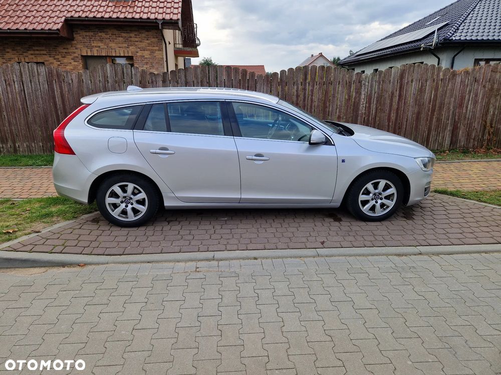 Volvo V60 D2 Ocean Race - 4