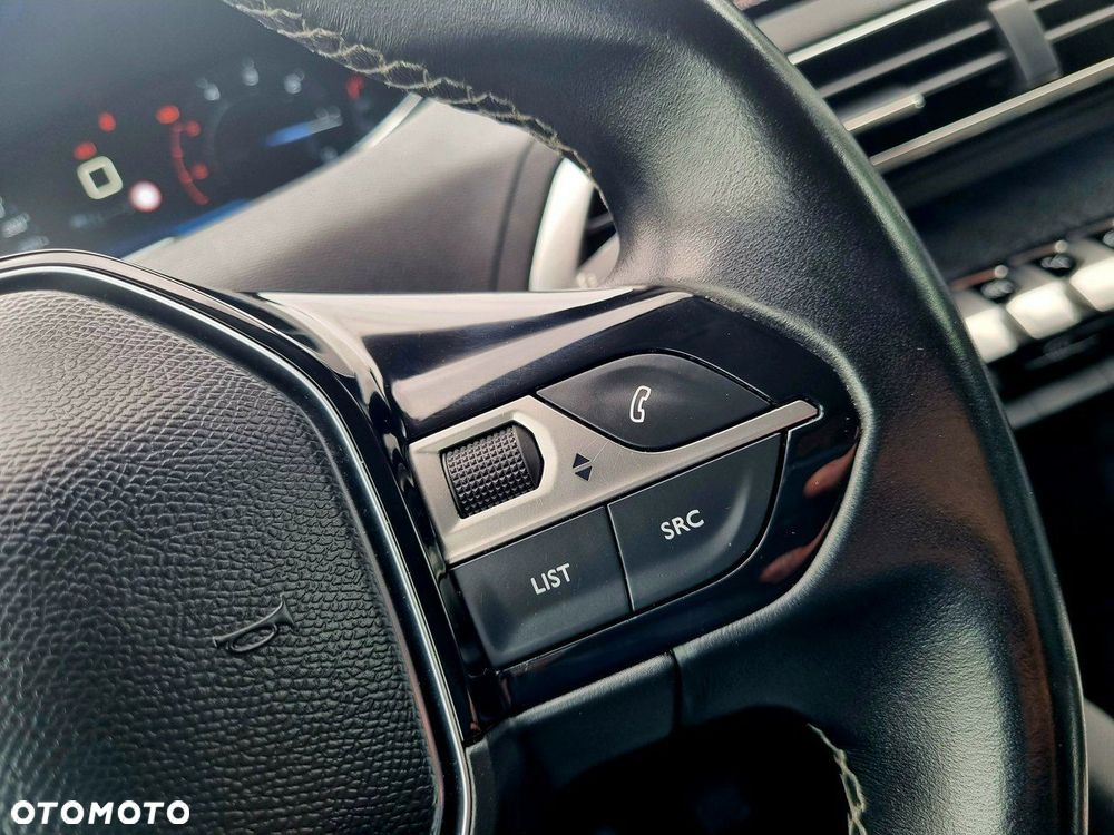 Peugeot 3008 1.5 BlueHDi Allure S&S - 20