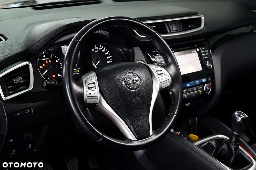 Nissan Qashqai 1.2 DIG-T Tekna EU6 - 24