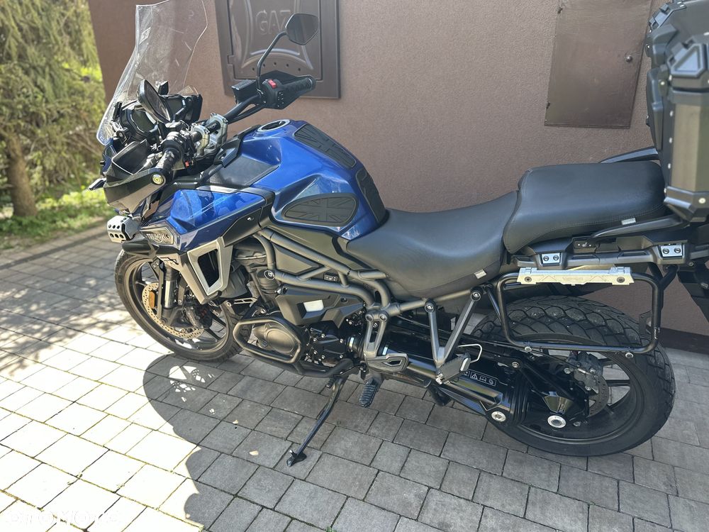Triumph Tiger - 25