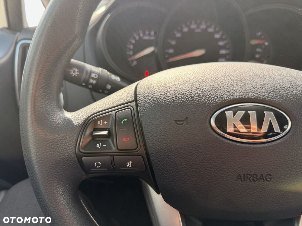 Kia Rio 1.2 M - 15