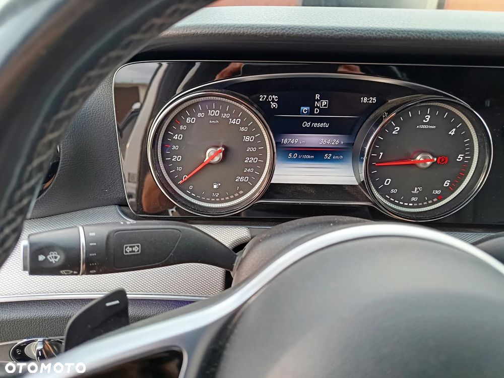 Mercedes-Benz Klasa E 220 d 9G-TRONIC - 8