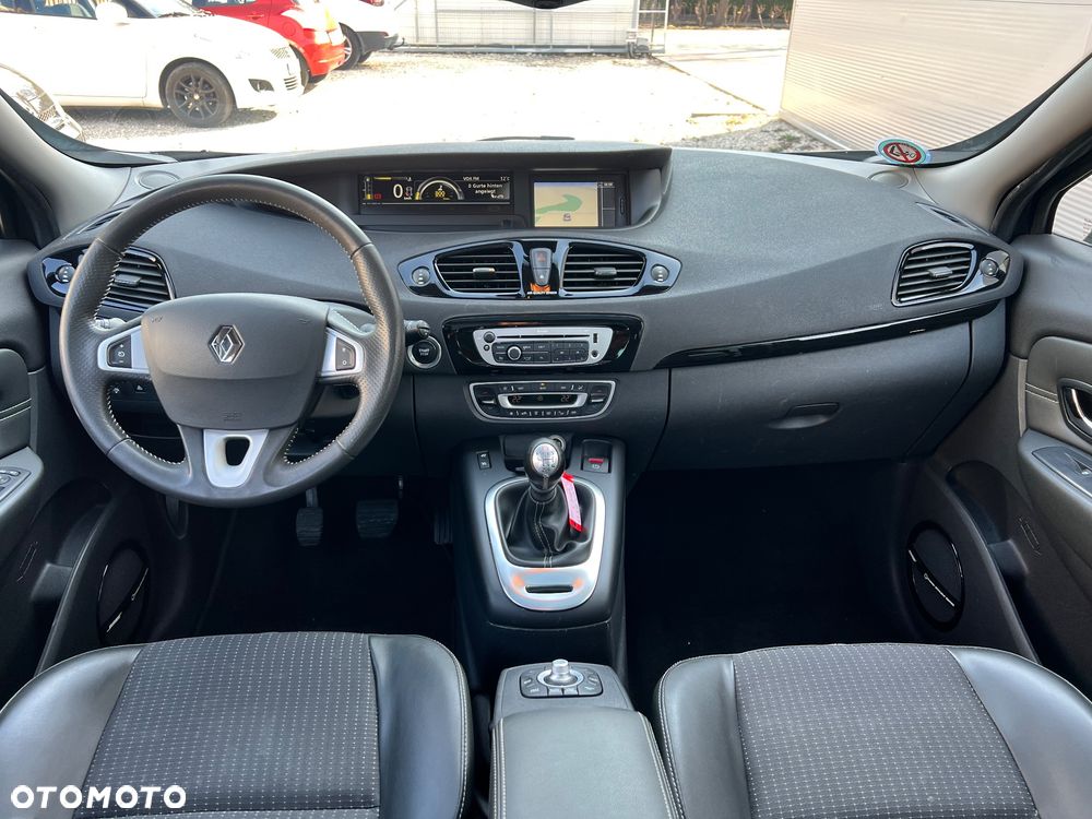 Renault Scenic ENERGY TCe 115 Bose Edition - 13