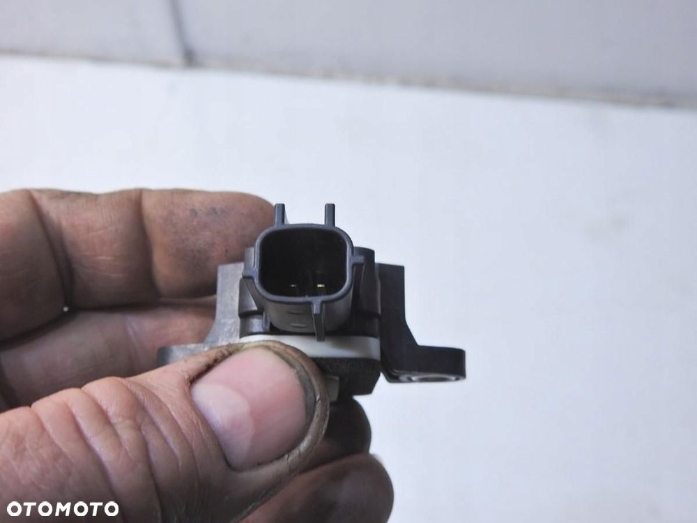 SENSOR UDERZENIOWY AUDI A4 B7 8P0955557 - 4