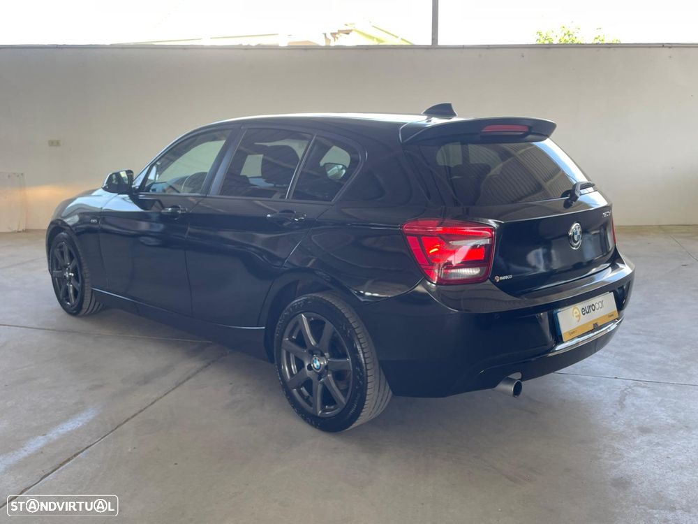 BMW 116 d Sport Line - 3