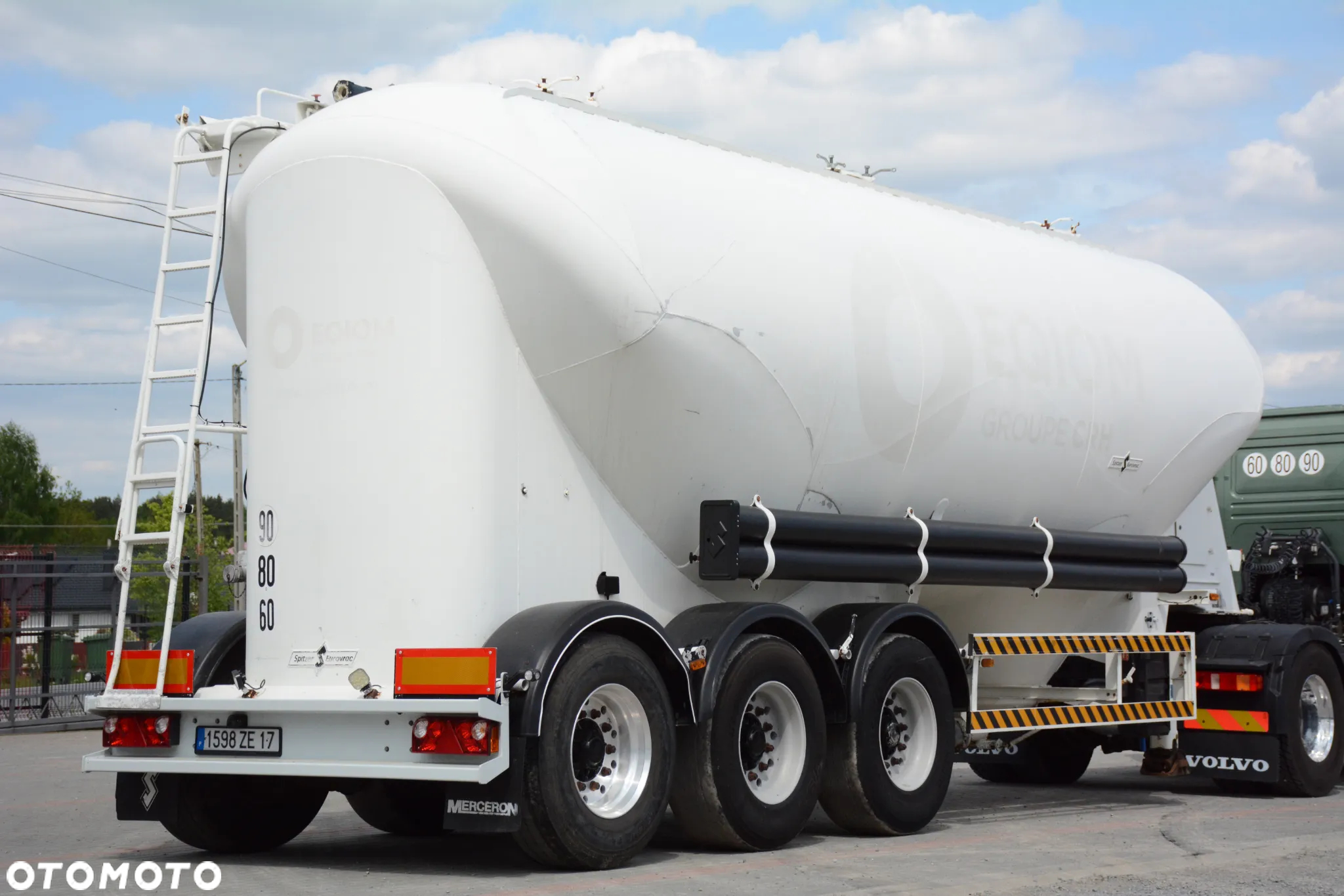 Spitzer SF 2437 PI / Cementonaczepa / 2008r / 37000l / 3 komorowa / Bardzo dobry stan - 11
