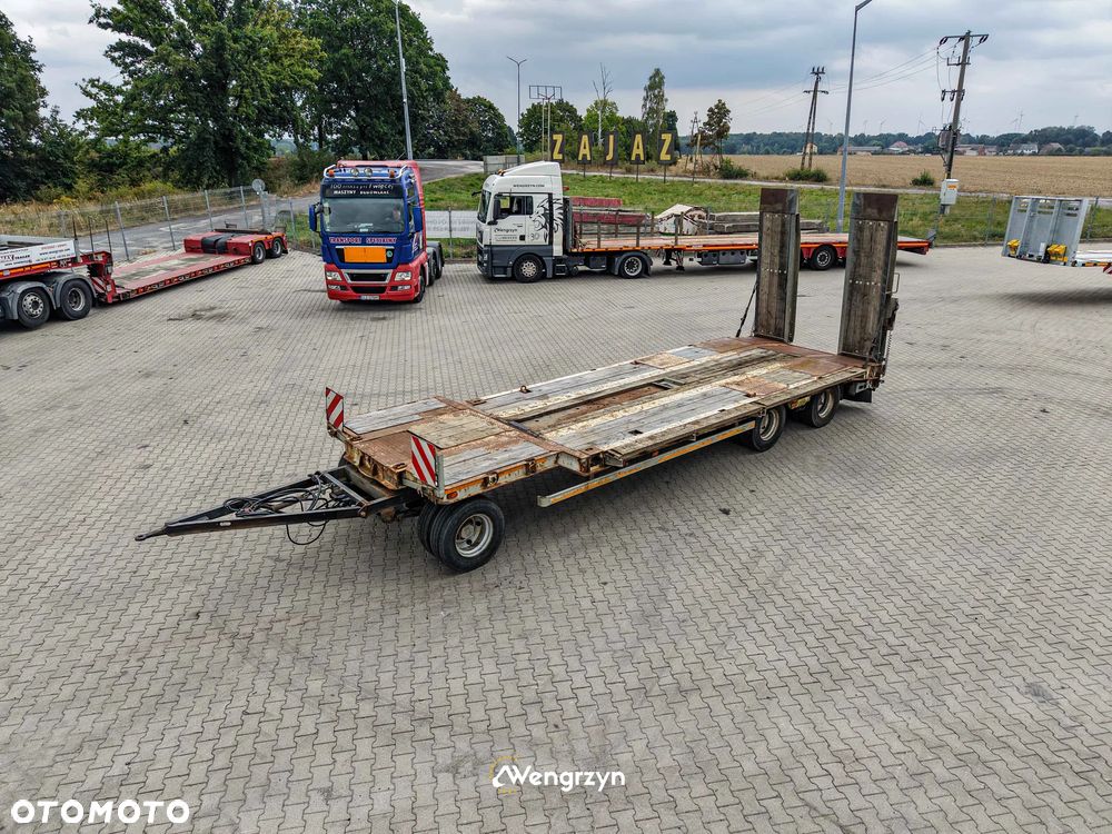 Müller-Mitteltal T3 Profi Przyczepa niskopodwoziowa z najazdami hydraulicznymi - 10