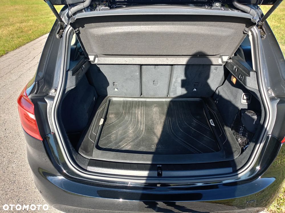 BMW Seria 2 218i - 7