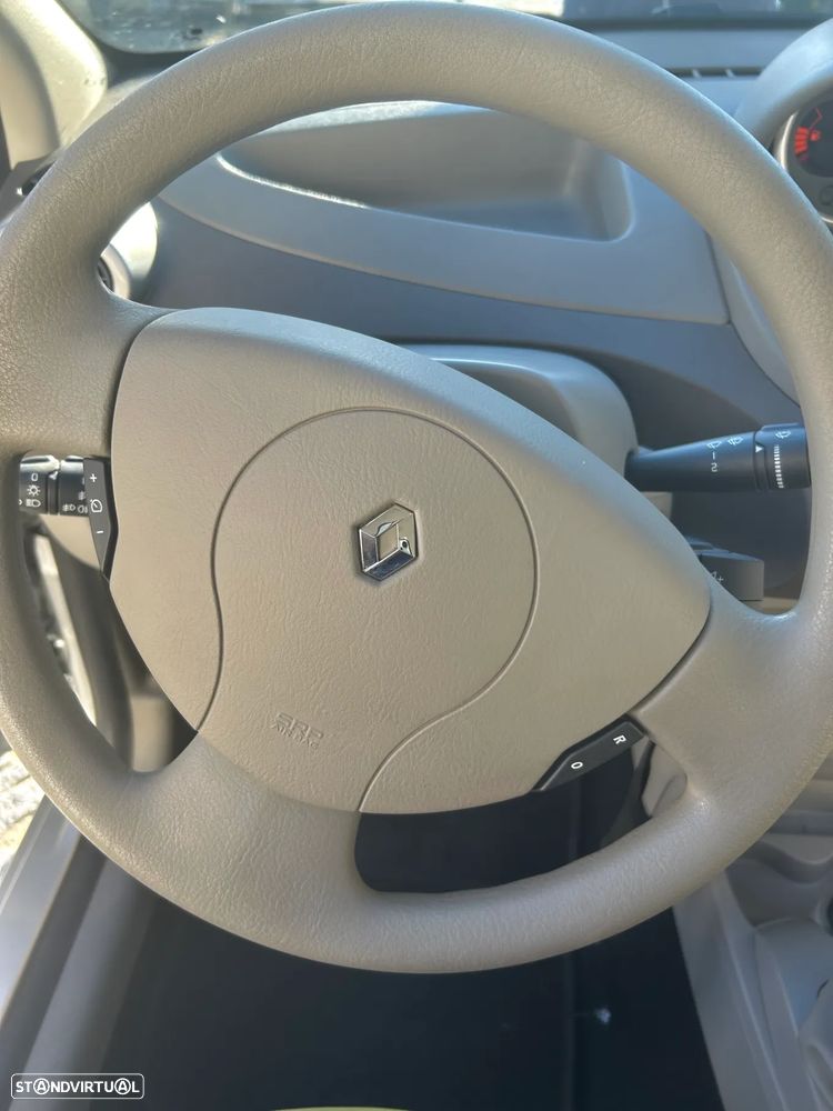 Renault Twingo 1.2 LEV 16V 75 Expression - 8