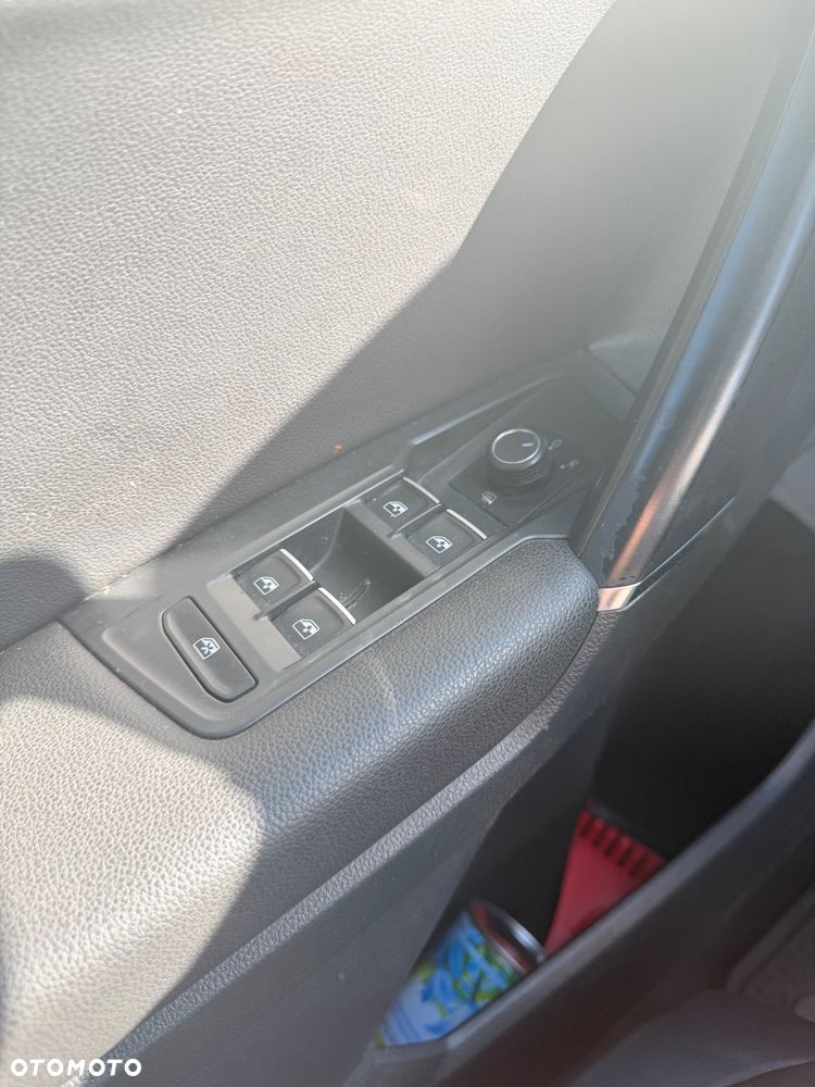 Volkswagen Tiguan Allspace - 18