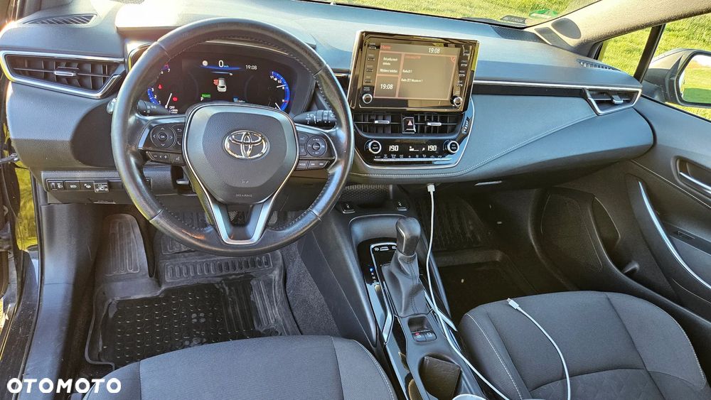 Toyota Corolla 1.8 Hybrid GPF Comfort - 13