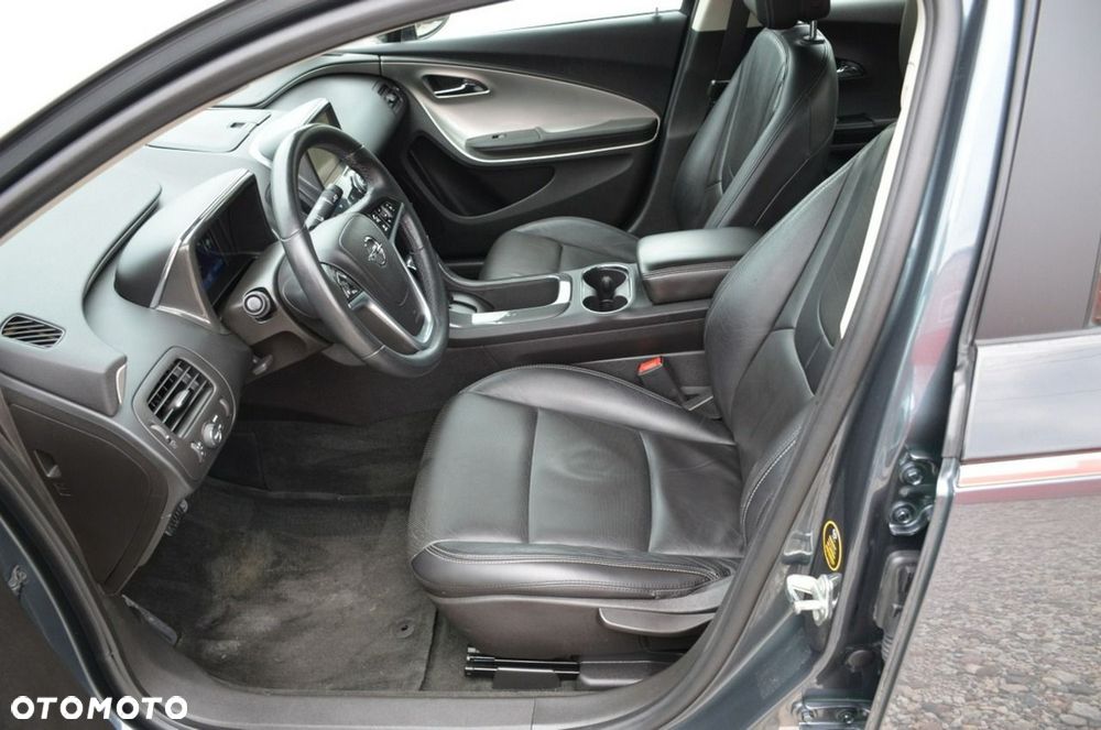 Opel Ampera - 22