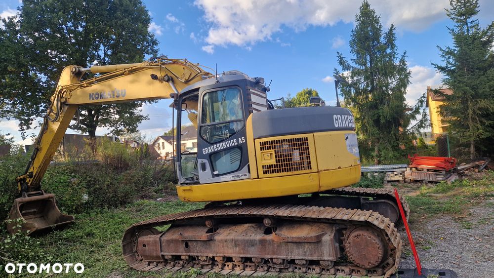 Komatsu PC228USLC - 12