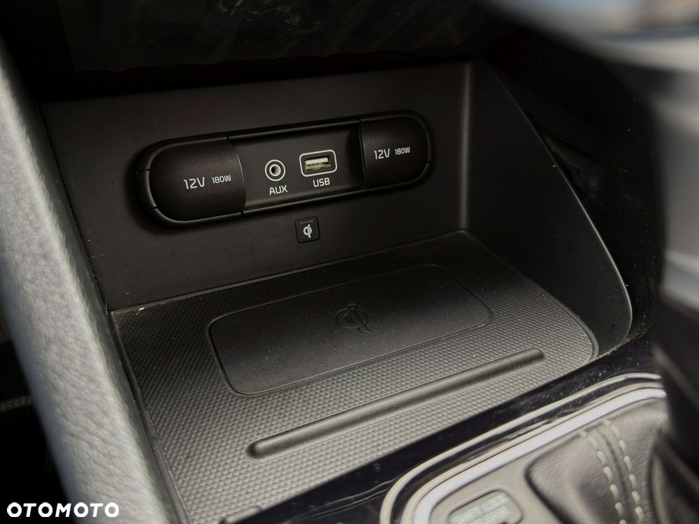 Kia Niro 1.6 GDI Hybrid L - 19
