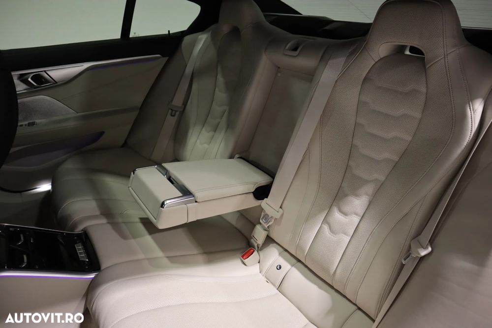 BMW Seria 8 840d xDrive AT MHEV - 16