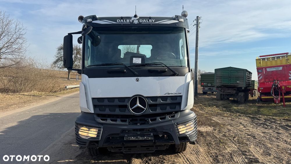 Mercedes-Benz Arocs 2643 - 2