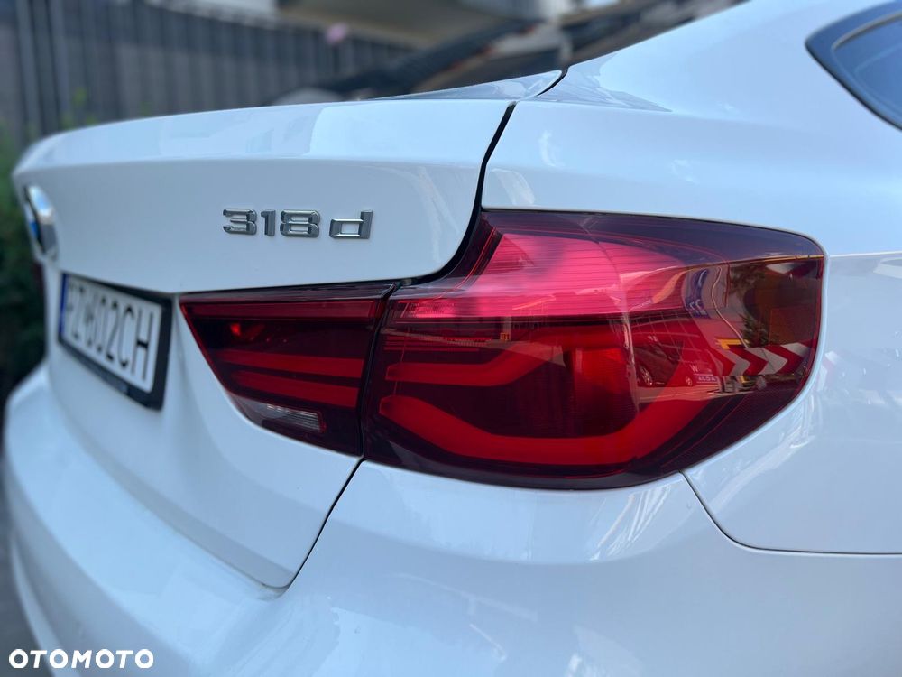 BMW Seria 3 318d Sport Line - 5