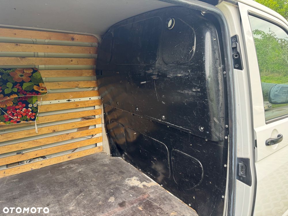 Volkswagen Transporter - 20