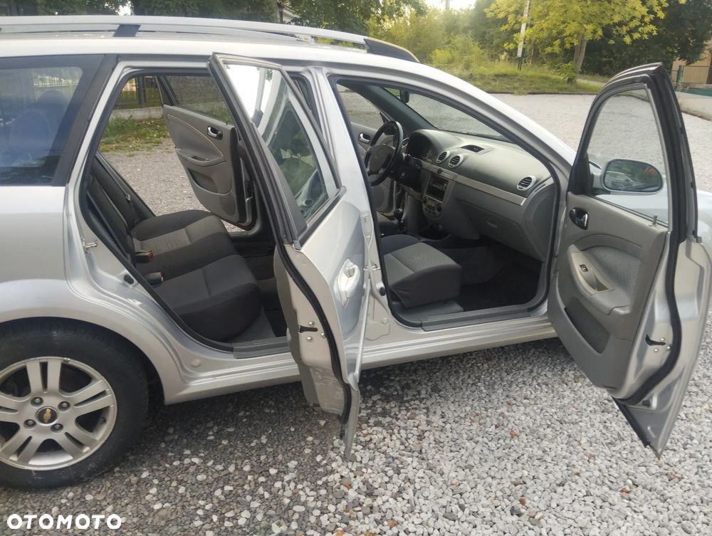 Chevrolet Nubira 1.8 CDX - 8