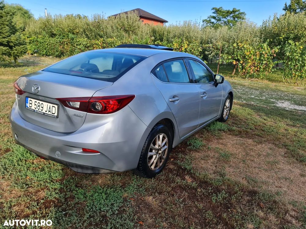 Mazda 3 - 4