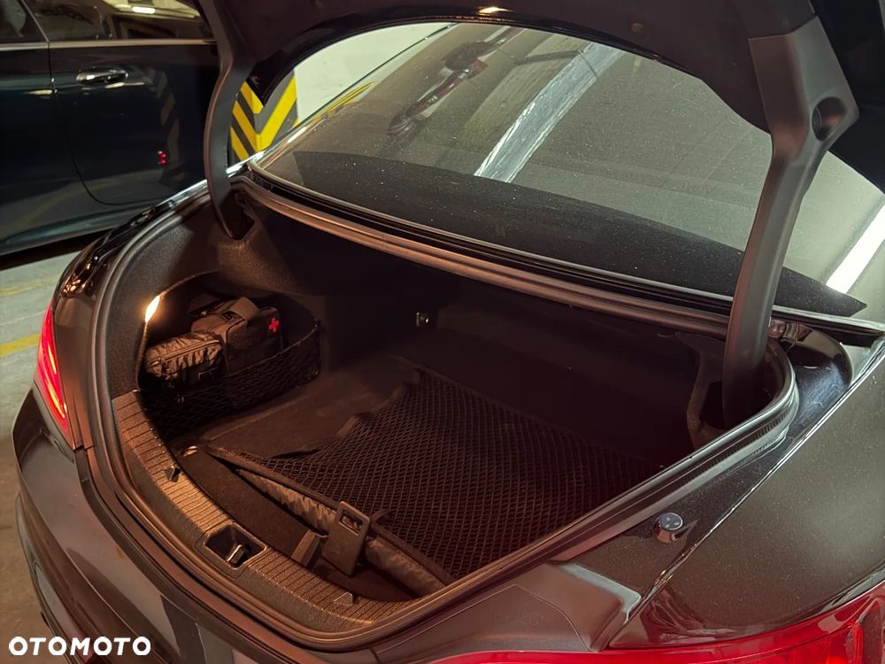 Mercedes-Benz CLA - 10