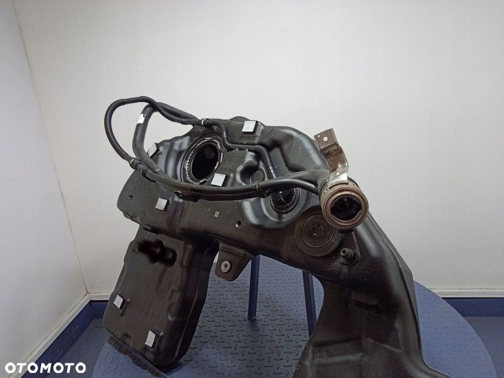 BMW X5 G05 G06 G06 ZBIORNIK BAK PALIWA DIESEL - 2