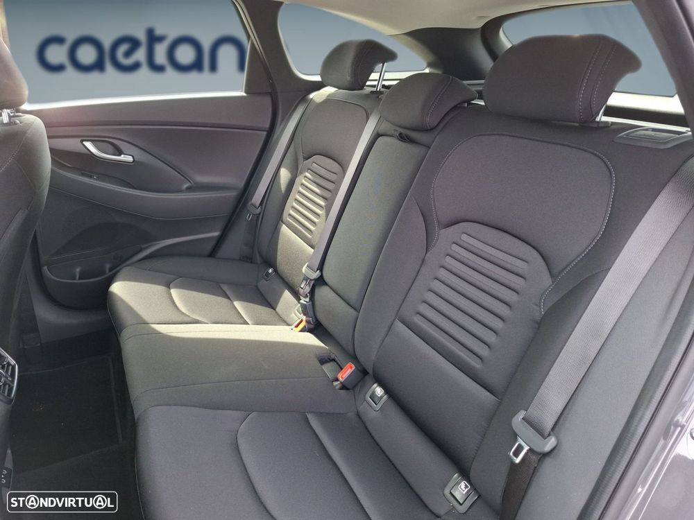 Hyundai i30 SW 1.0 T-GDi Style Plus - 14