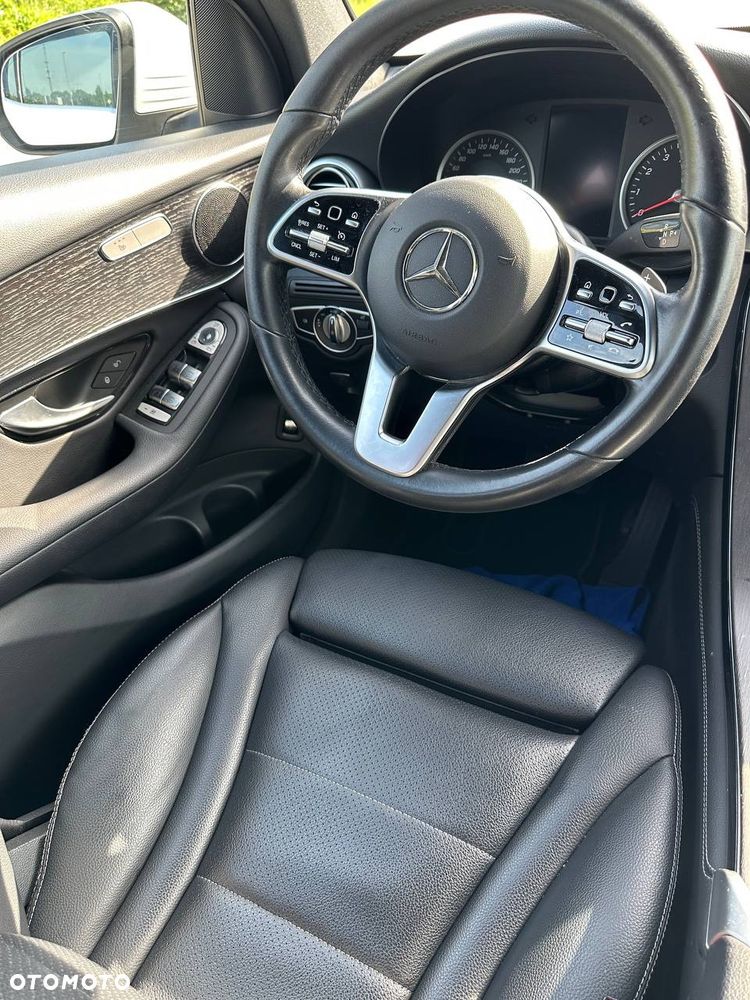 Mercedes-Benz GLC Coupe 200 - 11