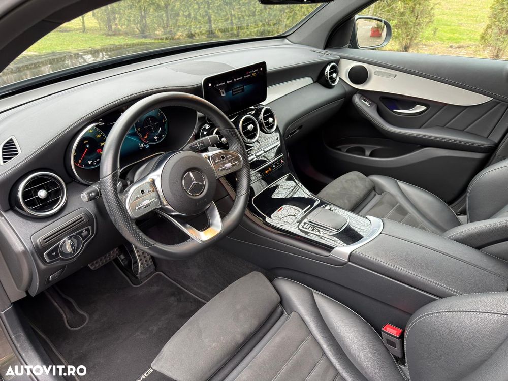 Mercedes-Benz GLC Coupe 300 4MATIC - 9