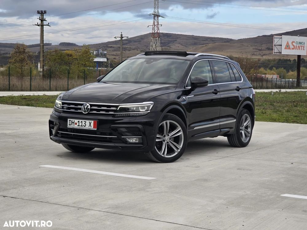 Volkswagen Tiguan - 1