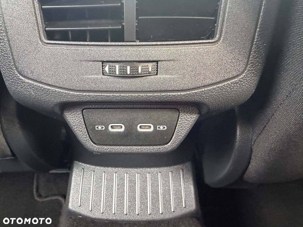Volkswagen T-Roc 1.5 TSI GPF ACT Premium DSG - 36