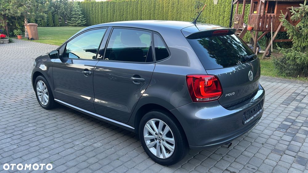 Volkswagen Polo - 8