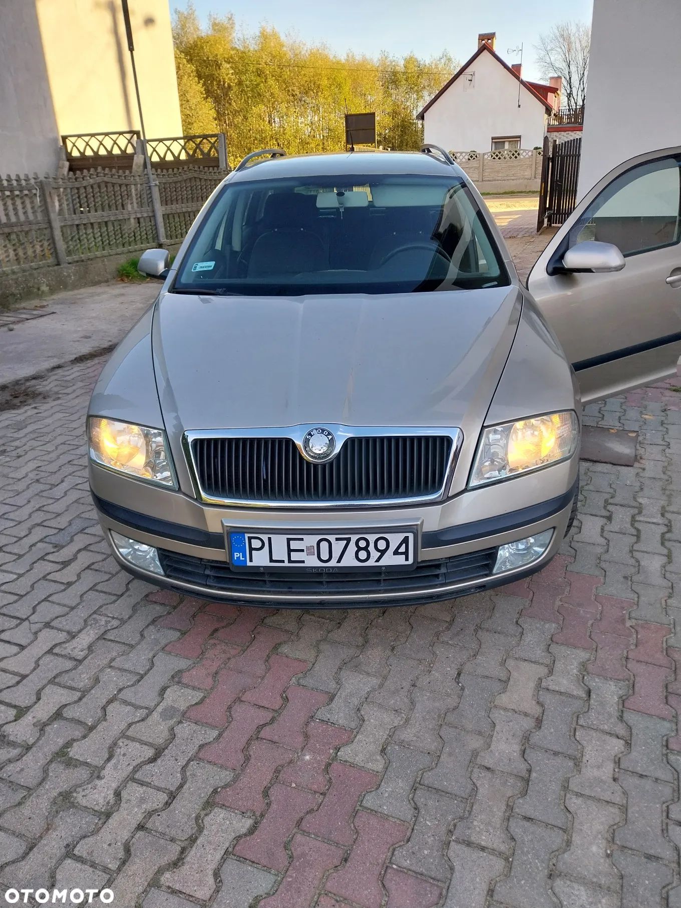 Skoda Octavia 1.6 FSI Classic - 1