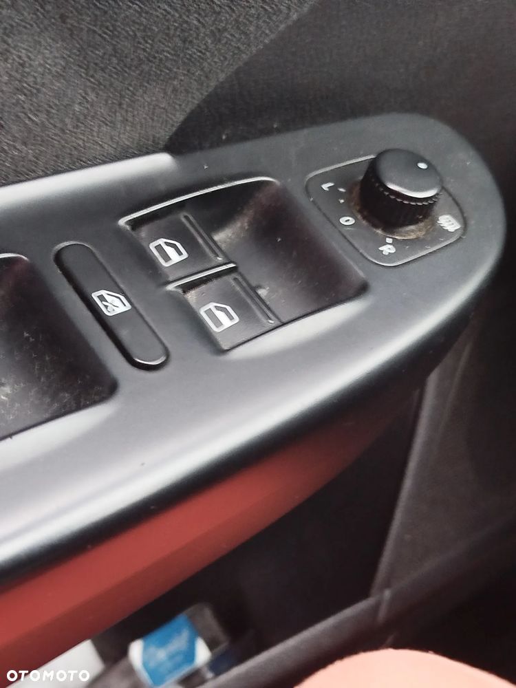 Volkswagen Passat 2.0 TDI Comfortline - 7