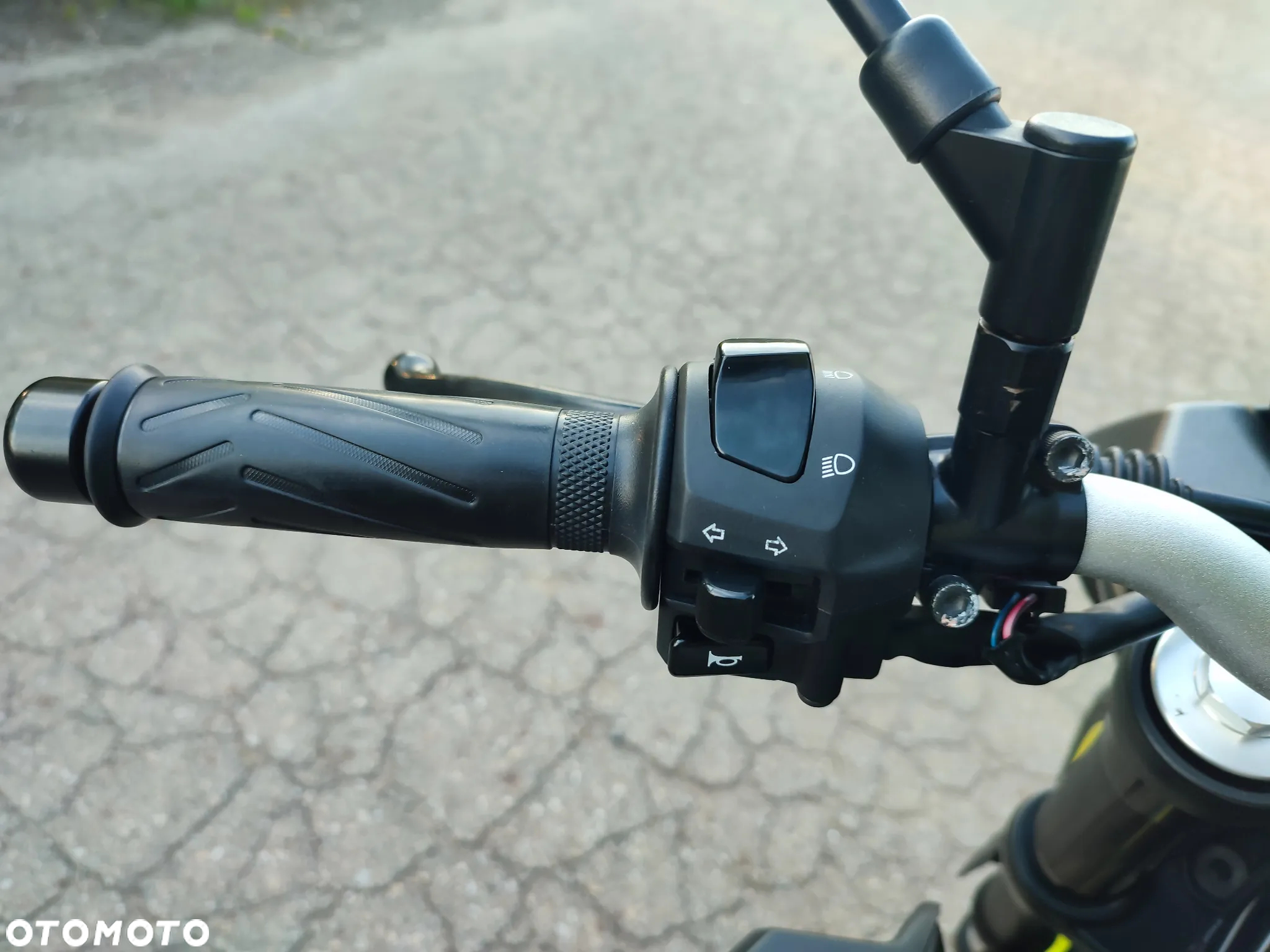 Yamaha MT - 10