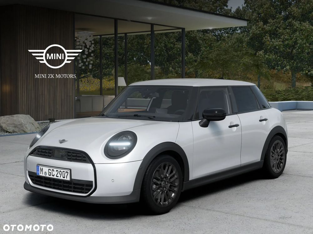 MINI Cooper C Blackyard - 1