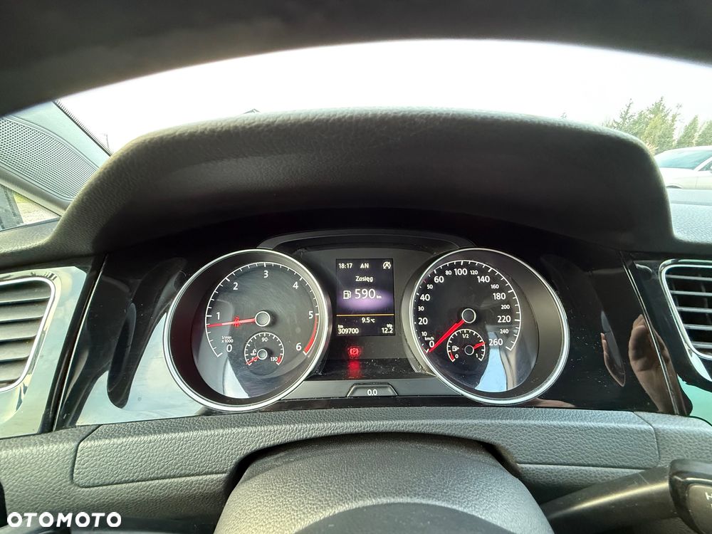 Volkswagen Golf 2.0 TDI (BlueMotion Technology) Highline - 26