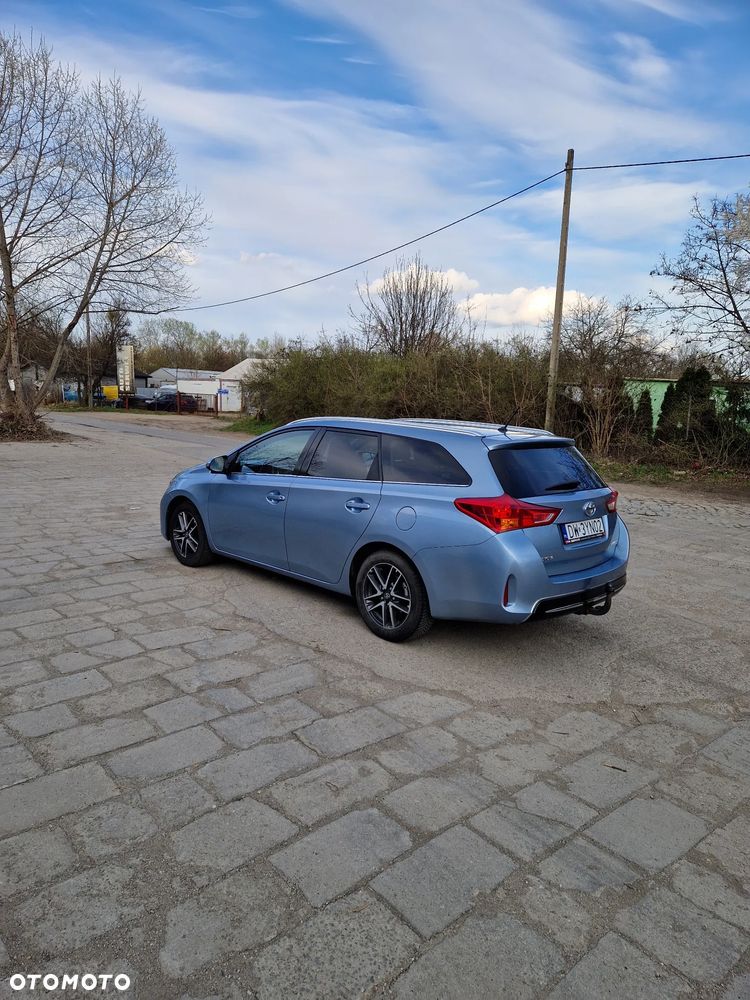 Toyota Auris 1.33 VVT-i Comfort - 2